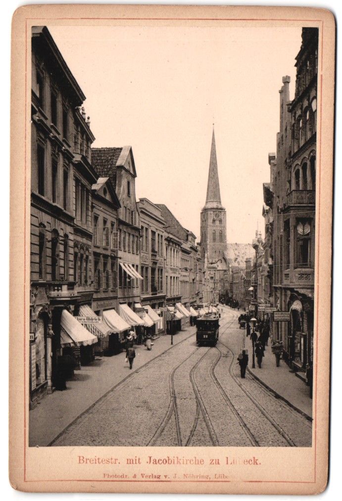 Fotografie & Manifesti: Fotografie Lübeck, Breitestrasse mit Ja – Usato da Berlin venduto da bartko-reher
