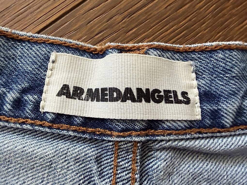 Jeans: Jeans Shorts Armedangels Gr. 27 – Usato da Glattfelden venduto da pexx79 2