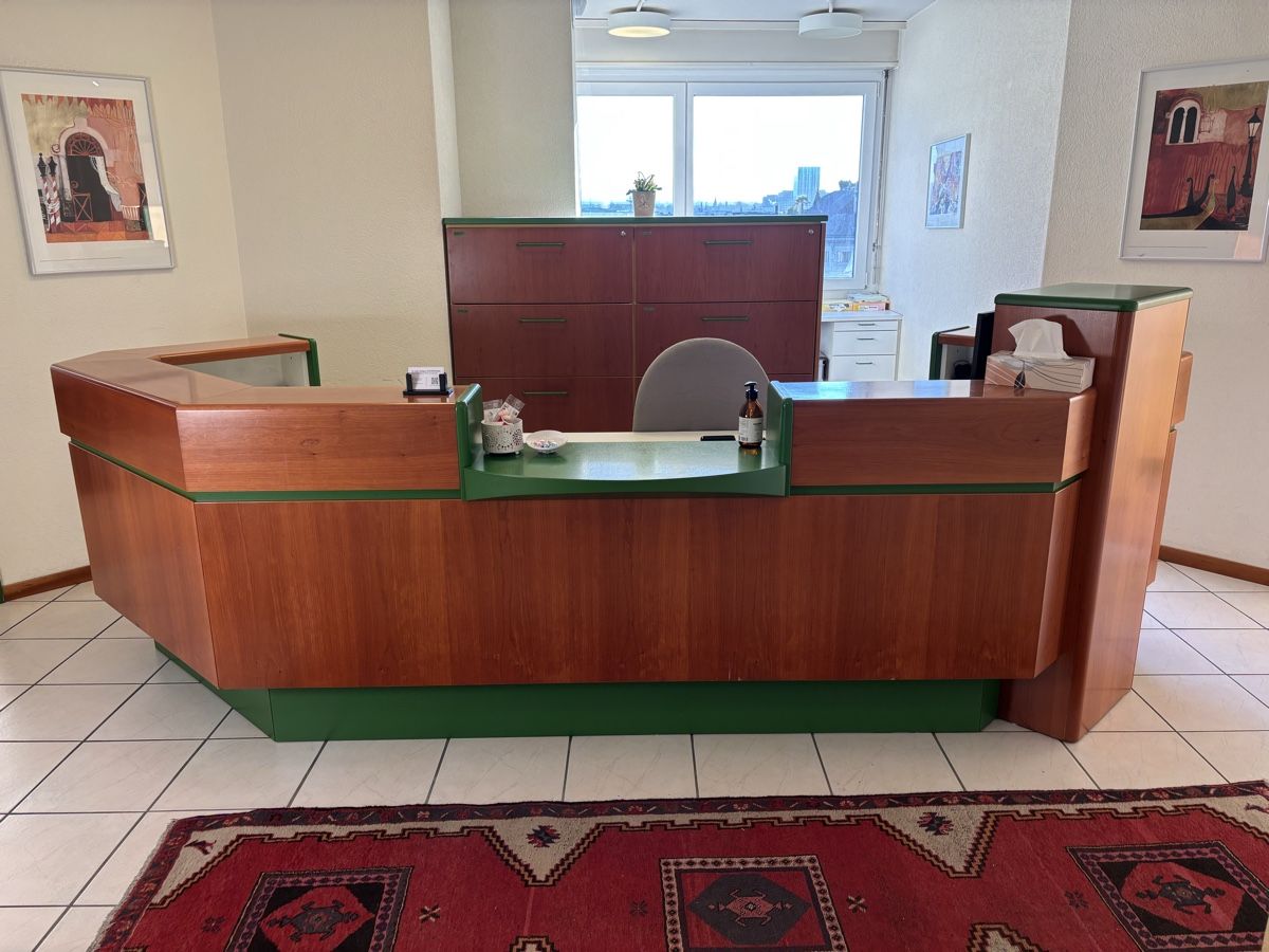 Scrivanie: Bureau secrétaire – Usato da Chêne-Bougeries venduto da greg_10