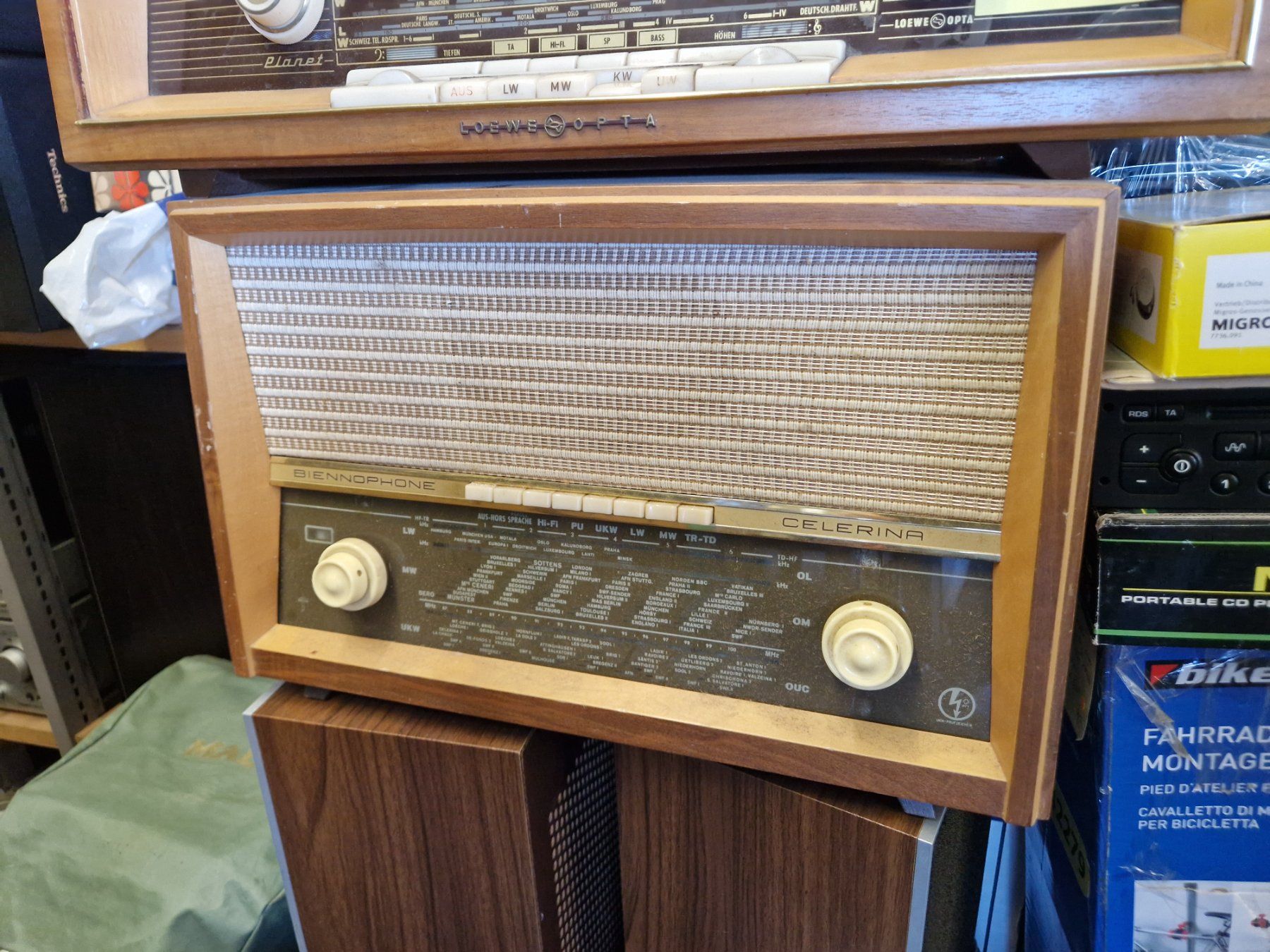 Radio: Röhrenradio Sammlung div Modelle – Usato da Wädenswil venduto da tometino 7