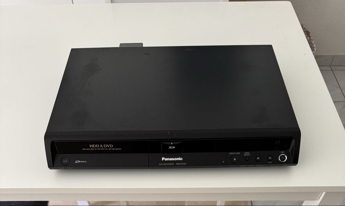 Panasonic Sistemi audio & multimediali: Zu verkaufen HDD & DVD – Usato da Altnau venduto da Gern20 3