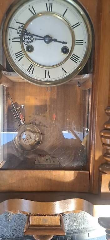 Orologi da terra & Orologi da parete: Horloge murale  – Difettoso da Lausanne venduto da gdu_y8kp 1
