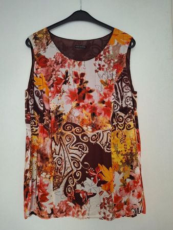 Elena Grunert  Top, Grösse 48, Blumenmuster, Top!