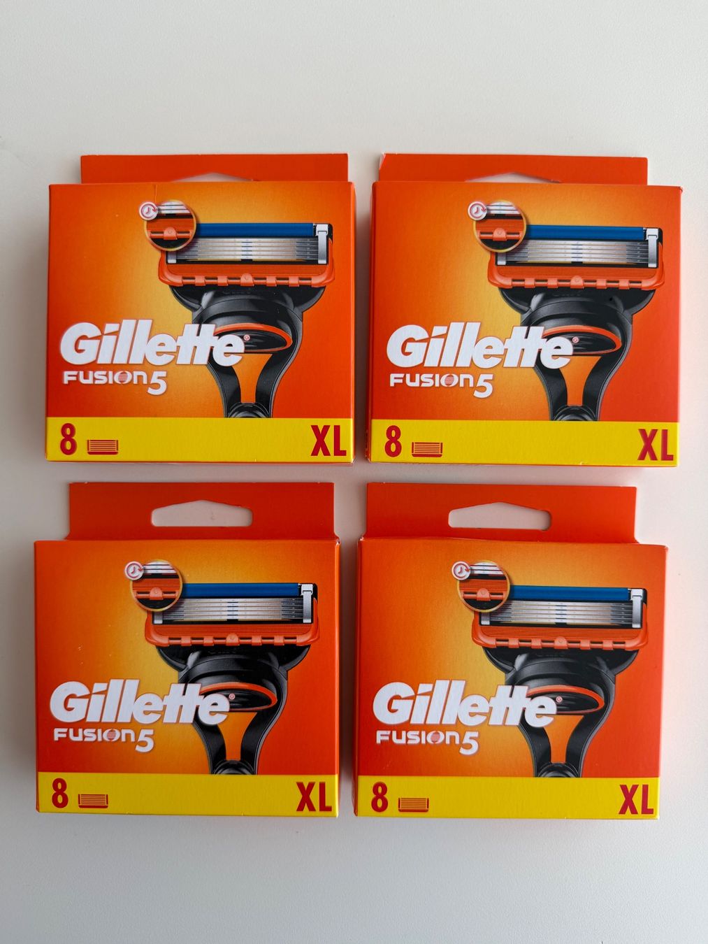 Gillette Rasierapparate & Rasierklingen: Gillette Fusion 5, 32 pcs – Neu und originalverpackt aus St-Gingolph von GoldenKeys