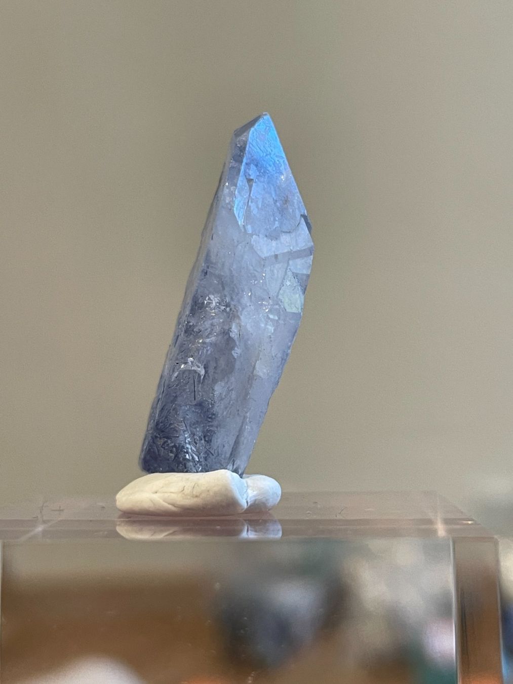 Minéraux & Lithothérapie: seltener Dumortierit Ca.2-3cm – Neuf (Voir description) à Schiers par sisikristall 4