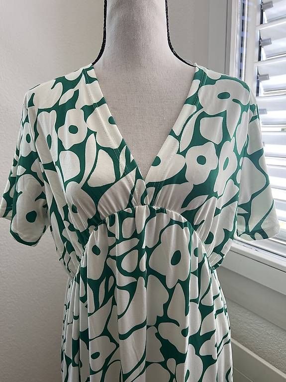 Vestiti: GEMUSTERTES SOMMERKLEID XL/42 – Usato da Urdorf venduto da Marybyii 4