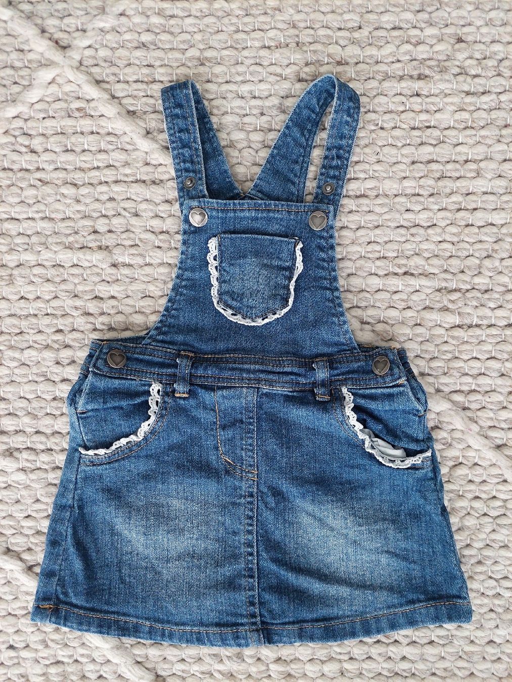 Lotti & Set di vestiti: Kleiderpaket Gr. 80 – Usato da Unterägeri venduto da del_x5dk 1
