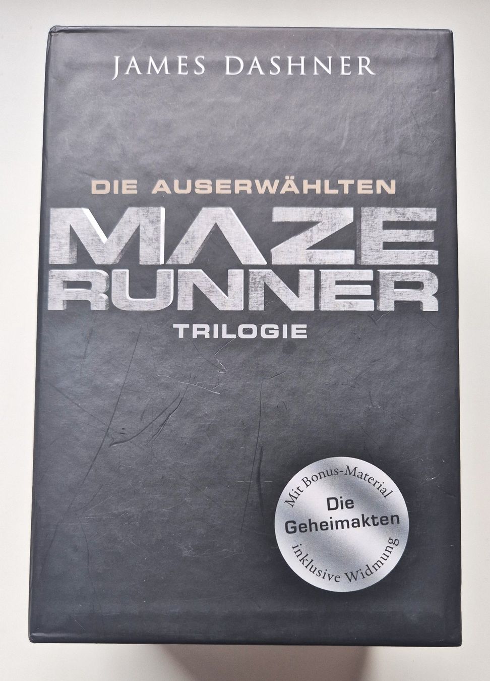 Bücher: MAZE RUNNER  ⚫  TRILOGIE  TRILOGY    im Schuber – Gebraucht aus Niederweningen von Obson 1