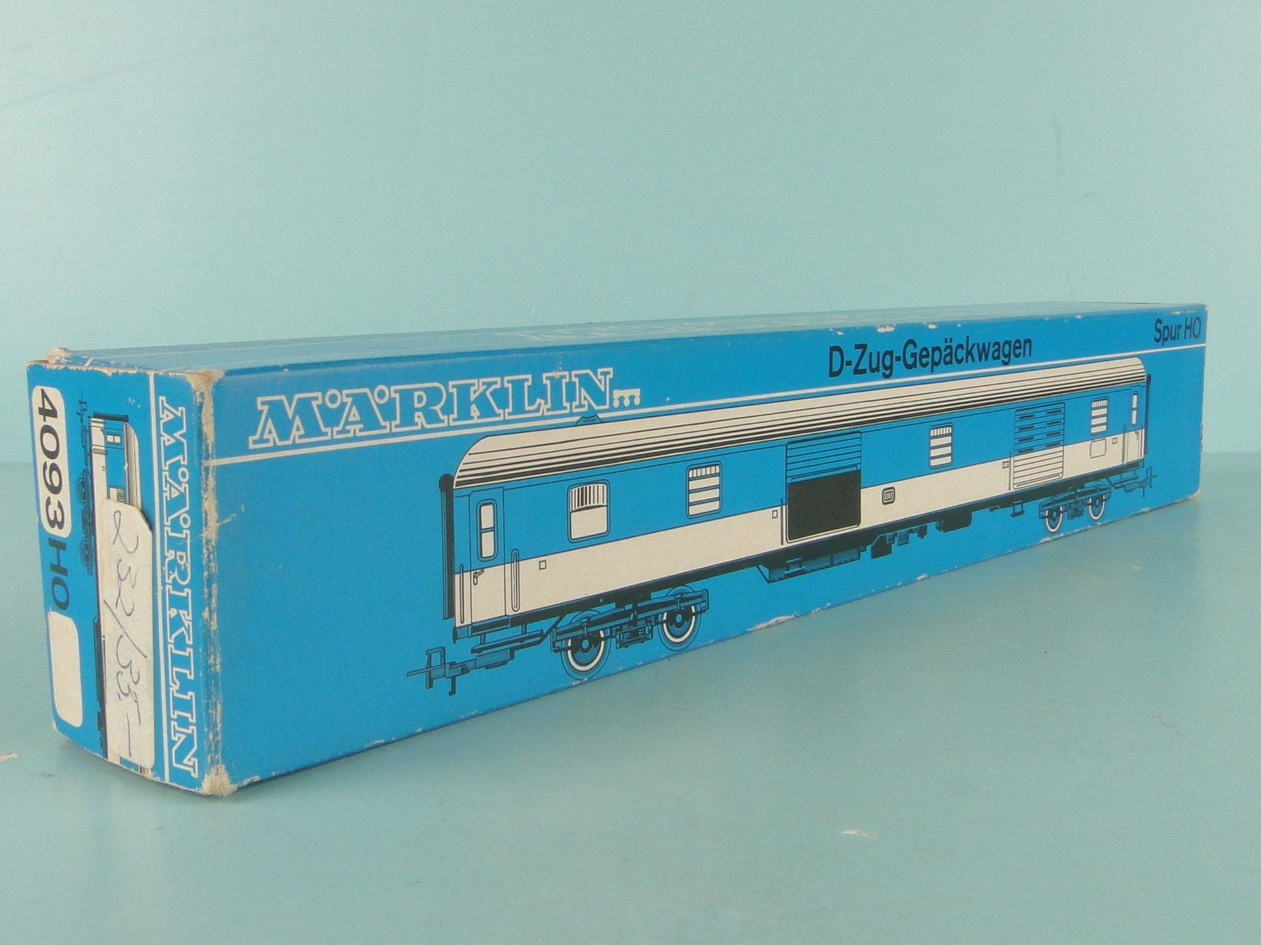 Märklin Modellini di ferrovie: Märklin 4093 DB Gepäckwagen – Usato da Bülach venduto da cann11 7