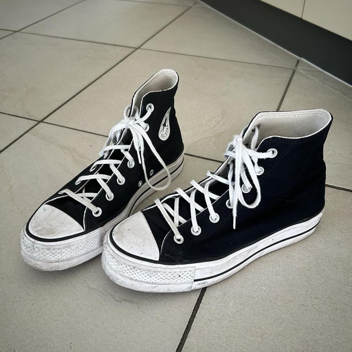 Converse Scarpe da donna: Schwarze Converse Chucks Plateau Gr. 41 – Usato da Basel venduto da Lara0104 1
