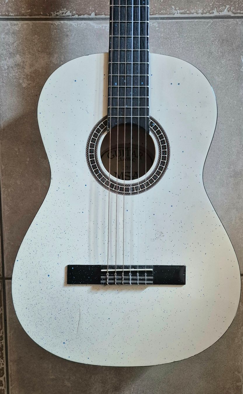 Strumenti musicali: Classic Guitar Klassiche Gitarre MSA C26 – Usato da Neerach venduto da SilliS 1