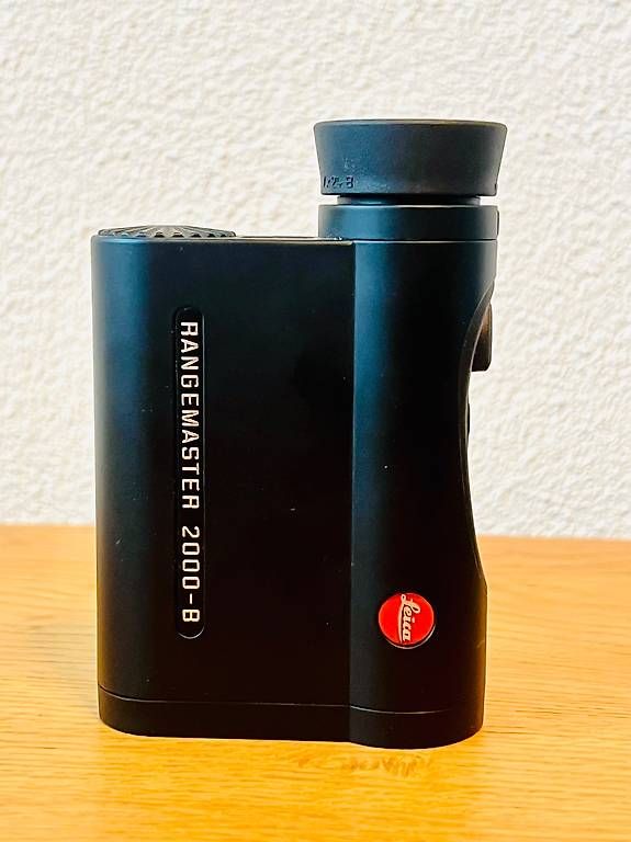 Leica Mesurer: Leica Rangemaster CRF 2000-B Laser-Entfernungsmesser – D'occasion à Küssnacht am Rigi par kuh_mnh6