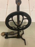 Antike Fussbetriebene Zahnbohrmaschine