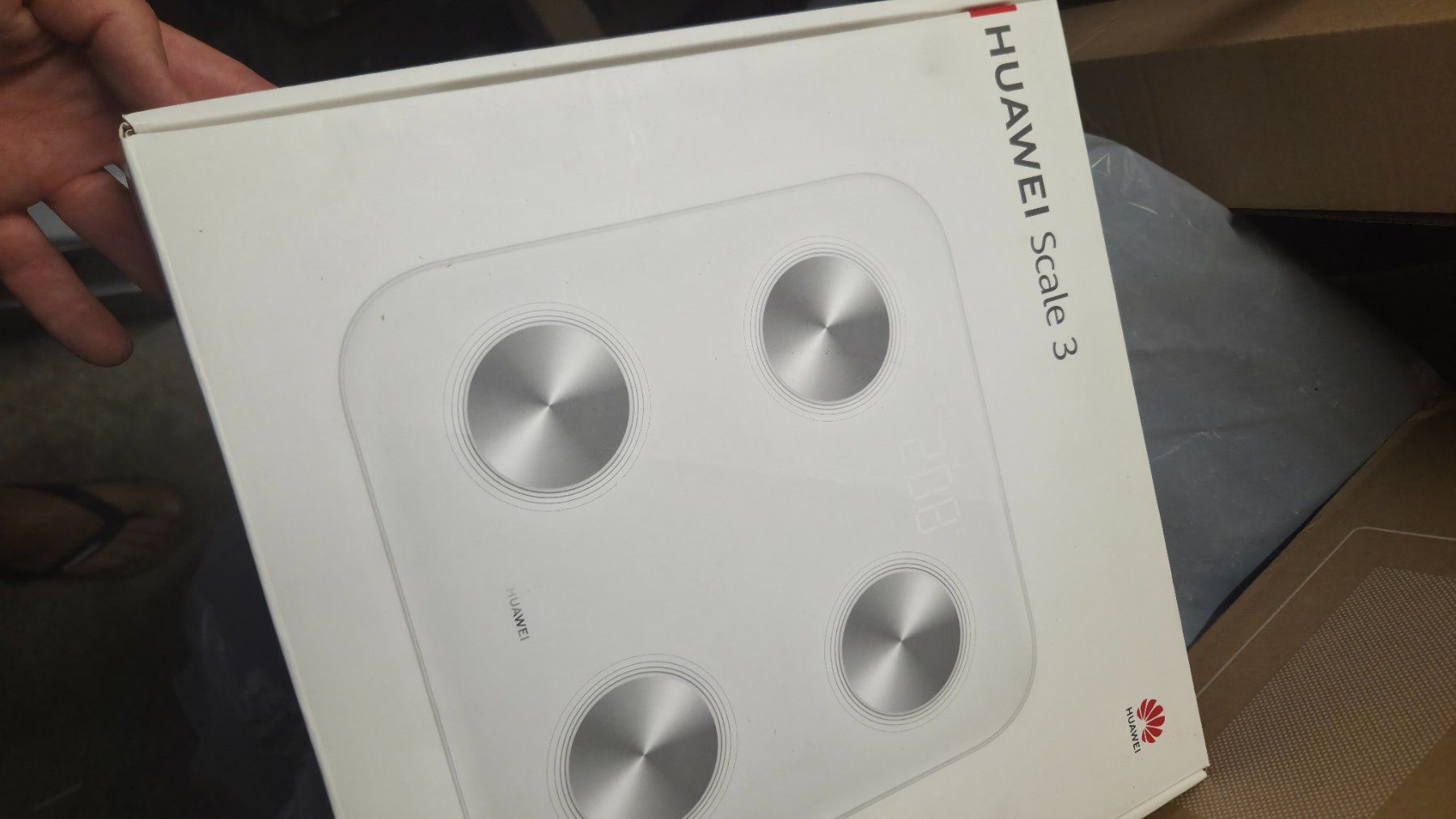 Huawei Bilance pesapersone: Huawei Smart Body Fat & Composition Scale – Usato da Zürich venduto da Caeirop