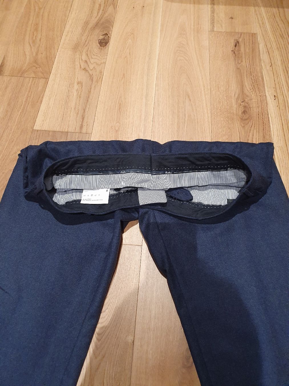 Pantaloni: Corneliani, Hose, Wollhose, 56 – Nuovo (secondo la descrizione) da Winterthur venduto da Sjull 7