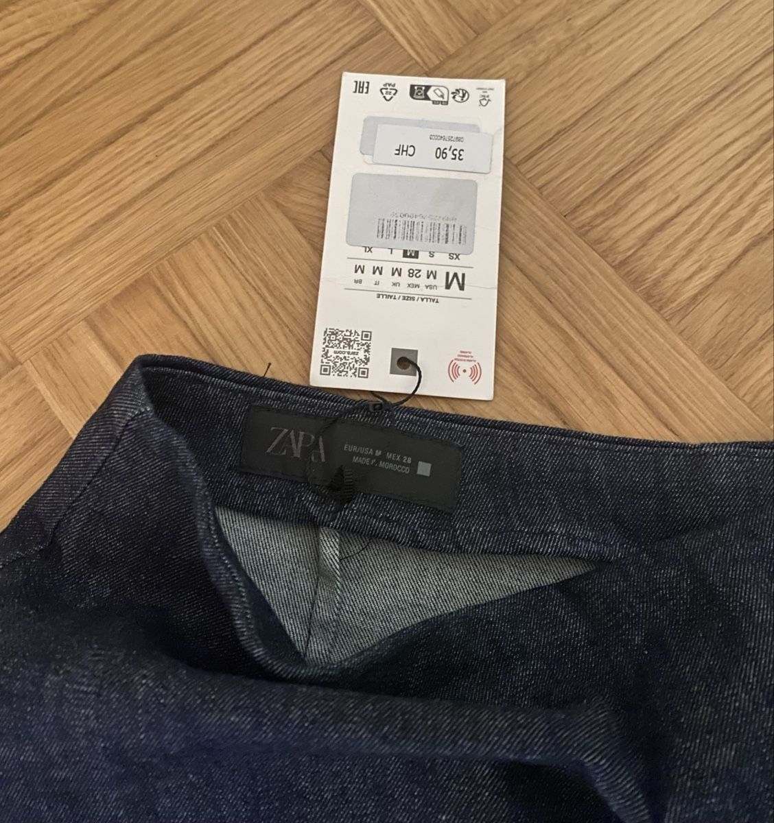 Zara Gonne: ZARA Hosenrock Gr. M  – Nuovo e nell'imballaggio originale da Wetzikon ZH venduto da sunshine054 3