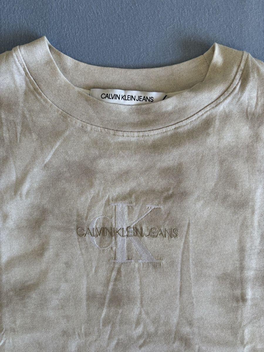 Calvin Klein Top: Calvin Klein Top – Usato da Basel venduto da lau_retta 1