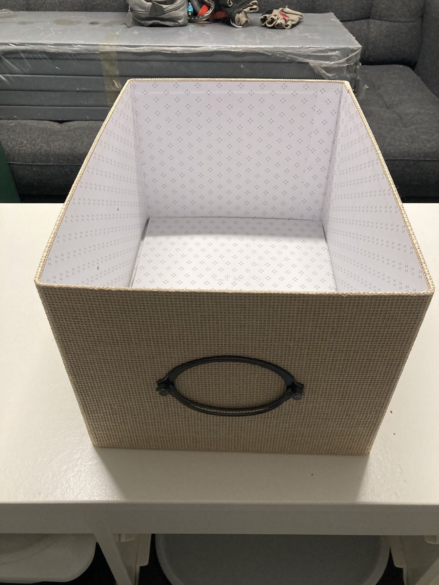 Ikea Contenitori & Simili: Ikea Kvarnvik Aufbewahrungsbox Karton ohne Deckel – Usato da Wiesendangen venduto da Mimichechelle_