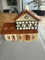 Windlicht Keramik Haus Fachwerk Optik guter Zustand
