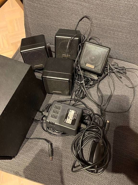 Cambridge Audio Home Cinema: Cambridge Soundworks FPS1600  système 4.1 surround – Usato da Neuchâtel venduto da giu_8hnv