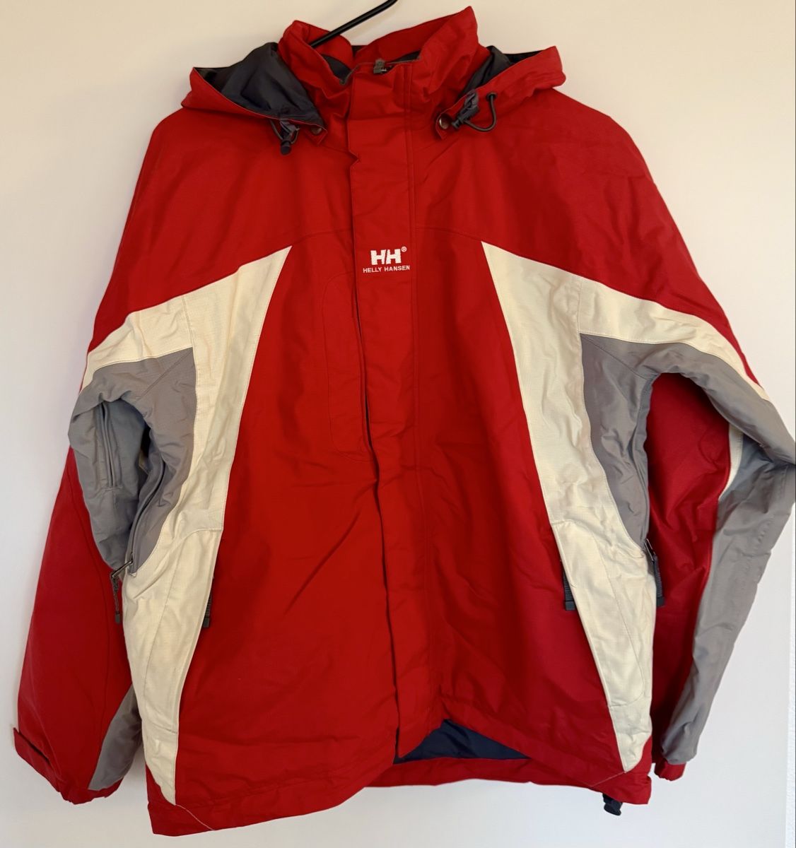 Helly Hansen Jacken & Mäntel: Helly Hansen Winterjacke / Ski- / Snowboard-Jacke – Gebraucht aus Männedorf von sam_rx5z