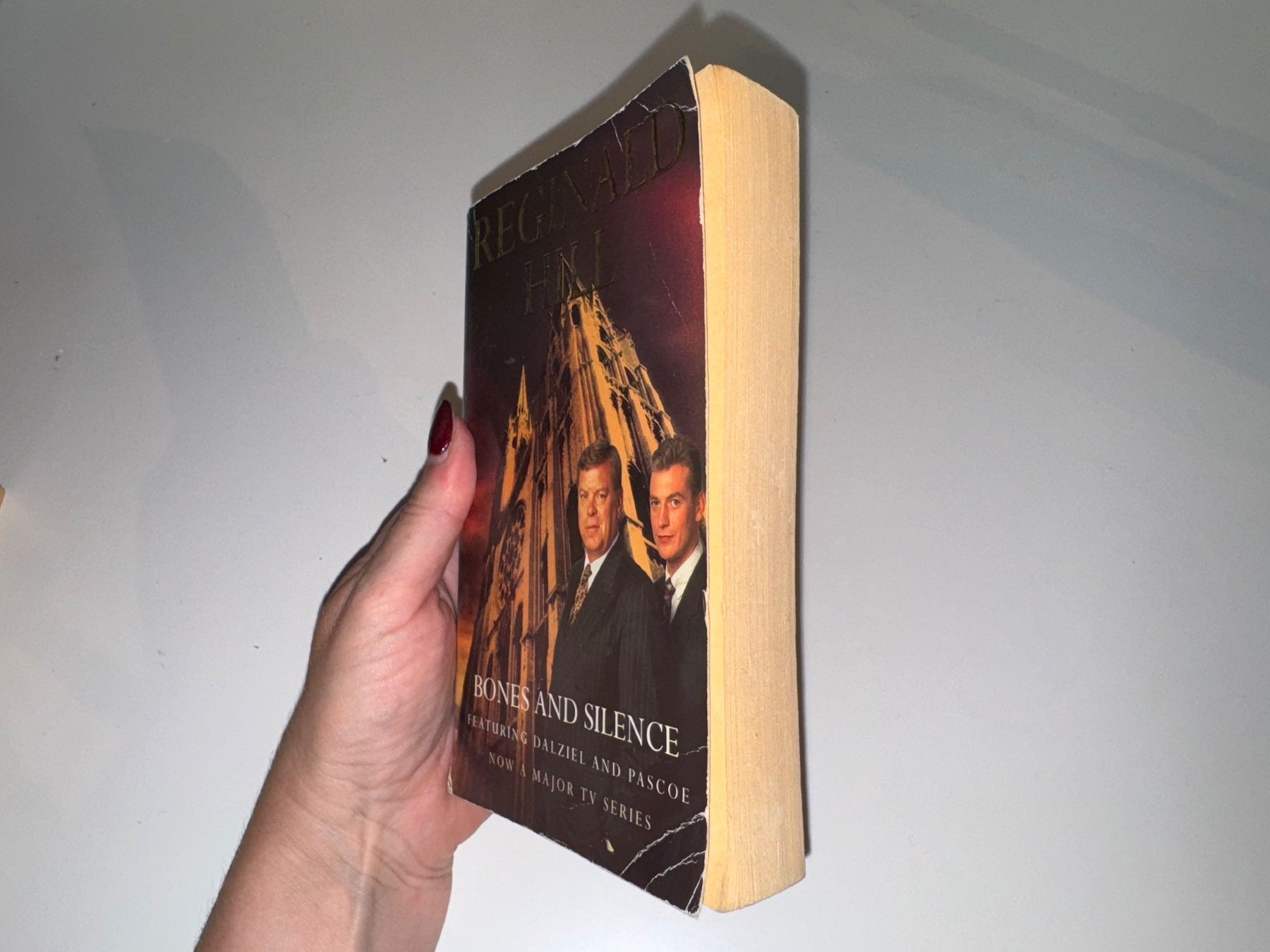 Libri: NOVEL: Reginald Hill, Bones and silence – Usato da Grosswangen venduto da English_books 1