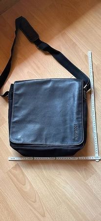 Top Navyboot Leder Umhängetasche, gepflegt elegant geräumig