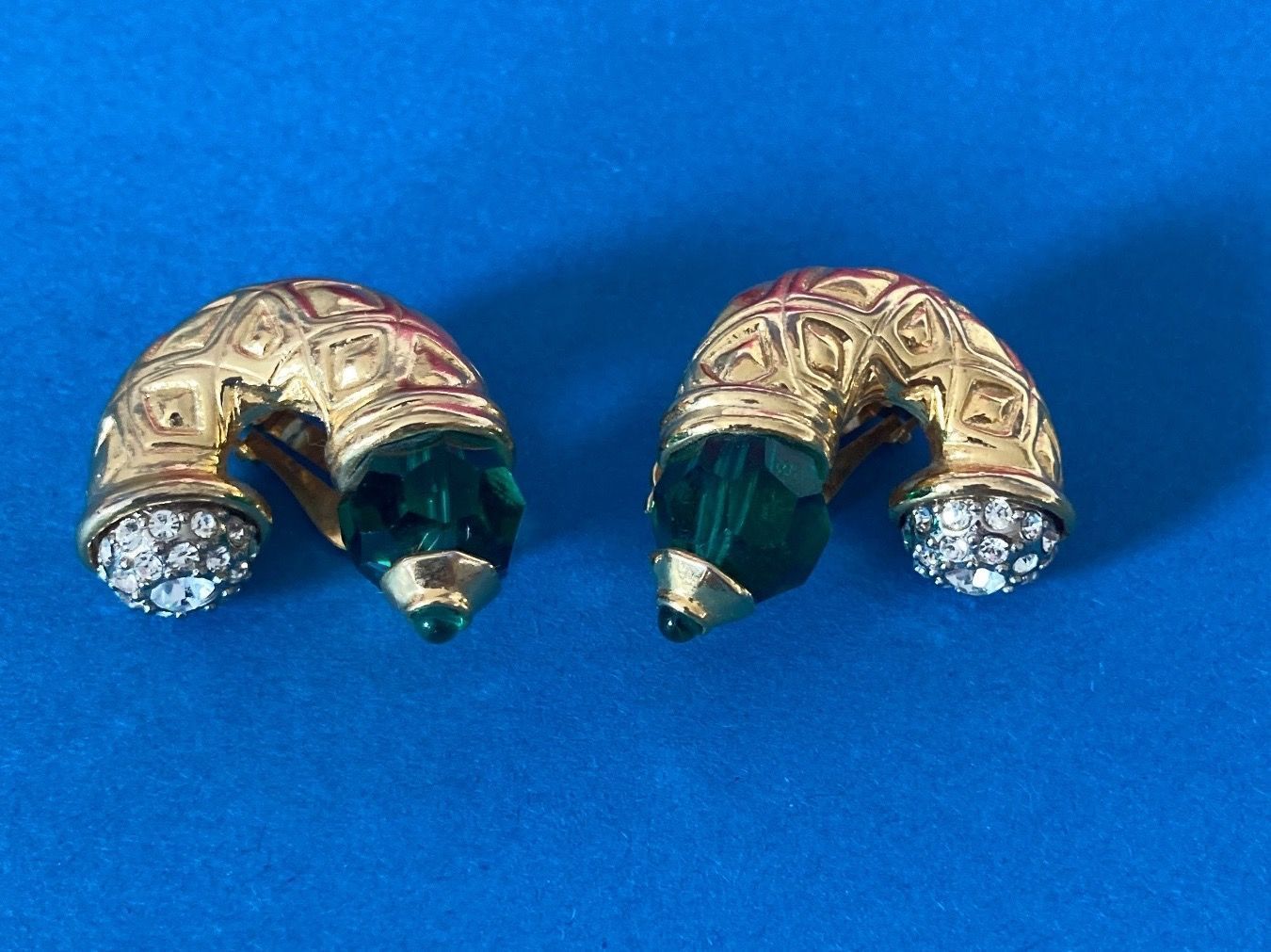 Ohrringe & -stecker: OHRENCLIPS extravagant – Gebraucht aus Laufen von Trendmarket 1