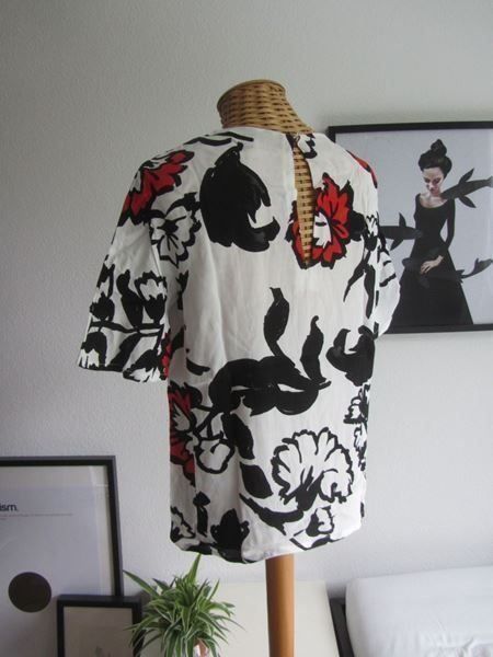 Mango T-shirt: MANGO - Oberteil weiss gemustert M – Usato da Zürich venduto da Diazaio 3
