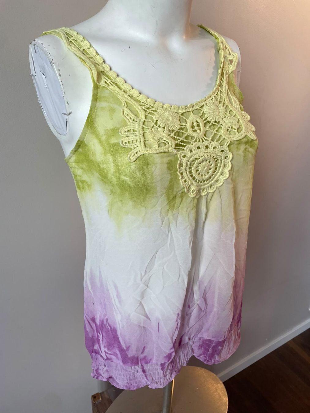 T-Shirts: Débardeur tie-dye multicolore - Taille S – Gebraucht aus Troinex von Irisglo 2
