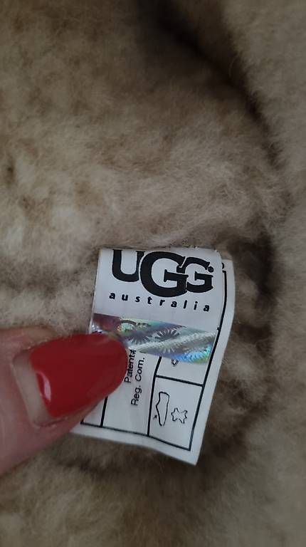 Ugg Scarpe da donna: Ugg-Boots / Stiefel Gr. 37 – Usato da Zollikofen venduto da luxina87 2