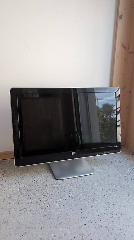 Hewlett Packard Monitore: Écran HP 2210i 21,5 pouces Full HD – Gebraucht aus Lausanne von pie_n2mq