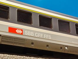 Märklin 4368 _ SBB Schnellzugwagen Euro City Apm 1 Klasse H0