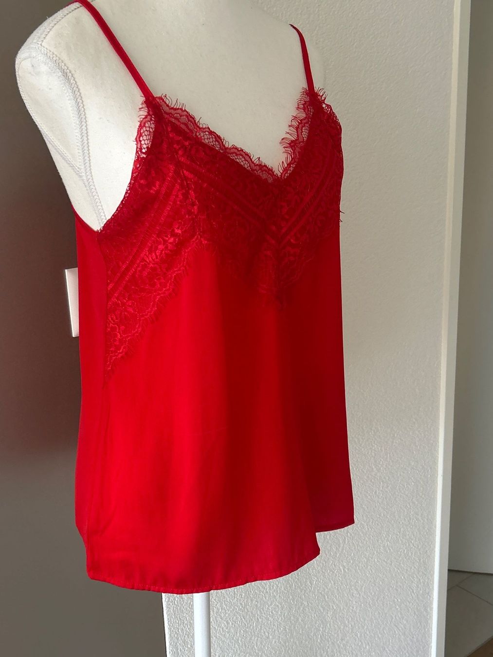 Vero Moda Top: Top mit Spitze rot von Vero Moda Gr. XS – Usato da Brunnen venduto da Nala2929 2