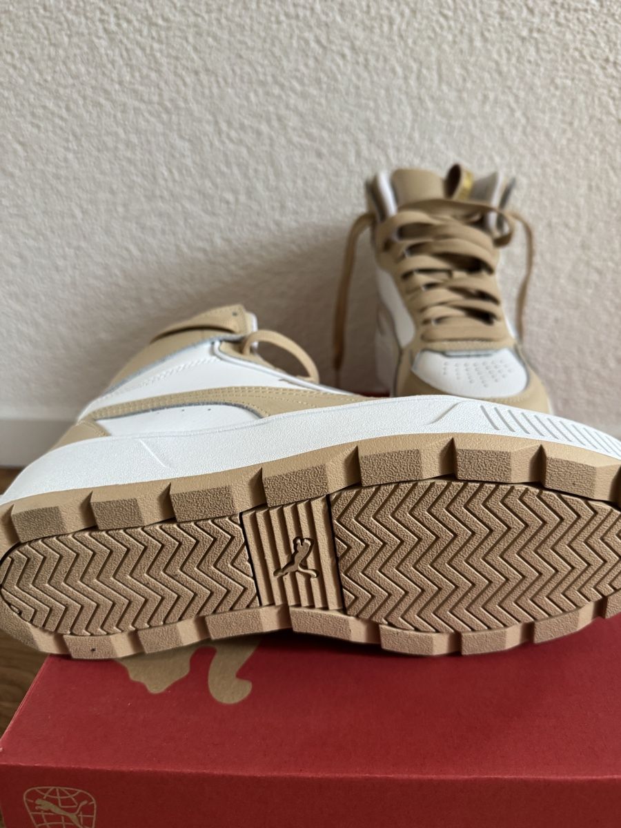 Puma Scarpe da donna: Puma Karmen Rebelle Mid White-Light Sand – Nuovo e nell'imballaggio originale da Oberegg venduto da bro_r9z6 2