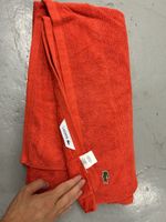 Lacoste Badetuch orange