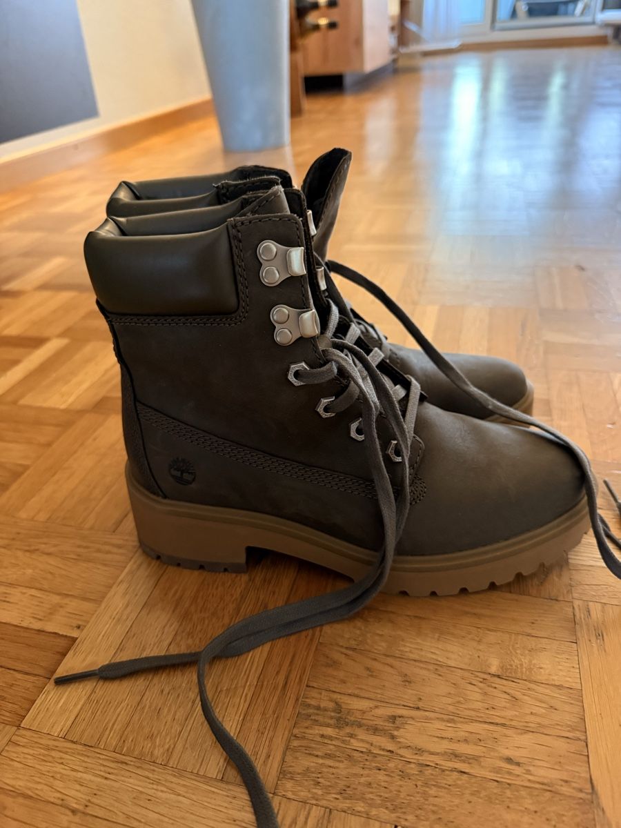 Timberland Scarpe da donna: NEU Timberland Damen Wanderstiefel Gr. 37 – Nuovo (secondo la descrizione) da Richterswil venduto da Isabell95 2