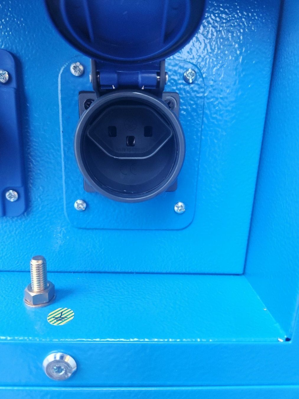 Generatori di corrente: MIGI Multifunktionsgenerator (Stromgenerator/Druckluft) – Nuovo e nell'imballaggio originale da Jona venduto da LMB-Maschinen 1