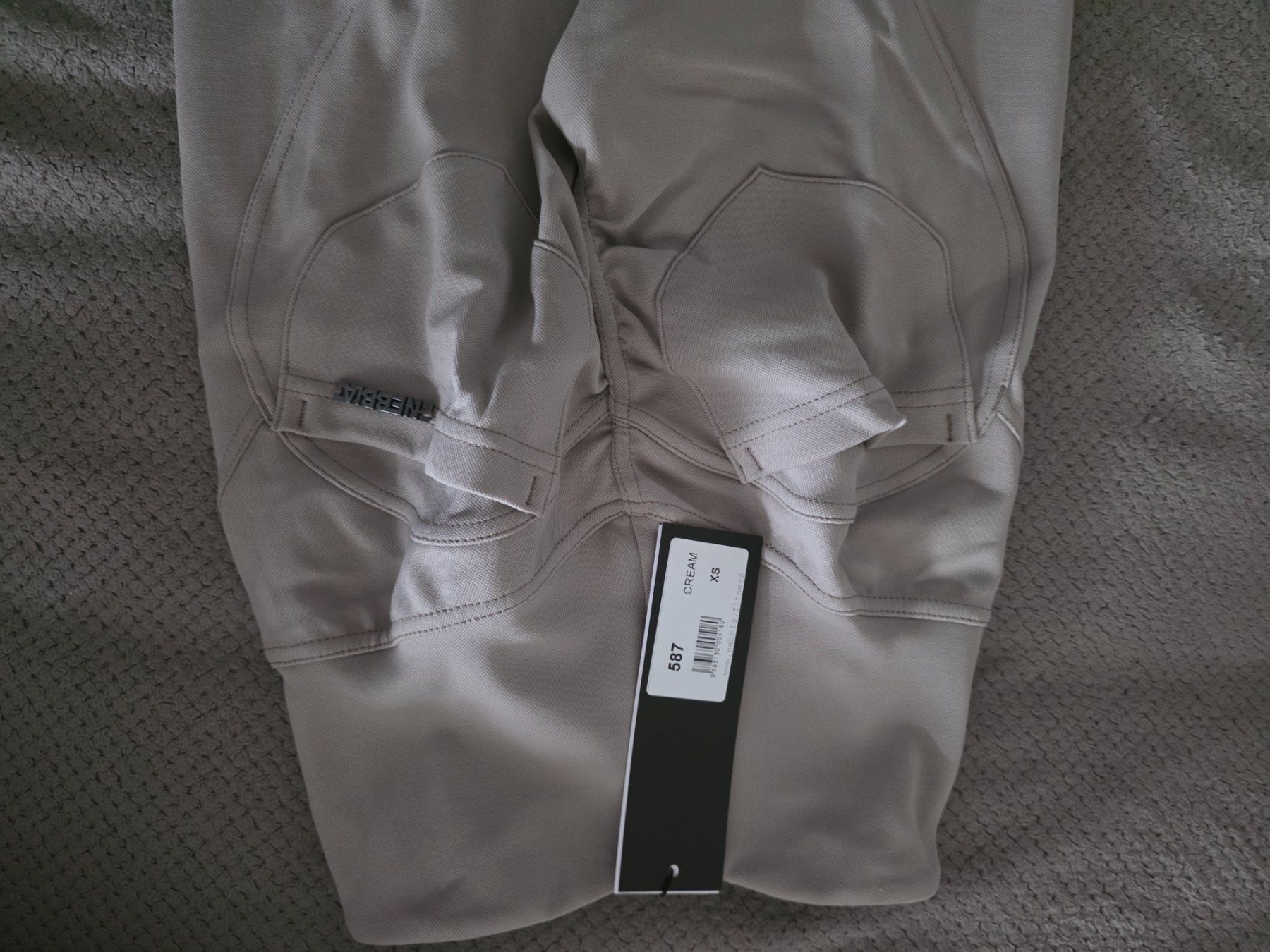 Cream Pantaloni: NEBBIA BUBBLEBUTT PANTS CREAM X S – Nuovo e nell'imballaggio originale da Reitnau venduto da cuorematto01 4