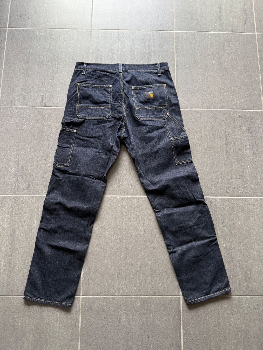 Carhartt Jeans: Carhartt Double Knee Pants x Patta (32/32) – Usato da Worb venduto da le_castor 1