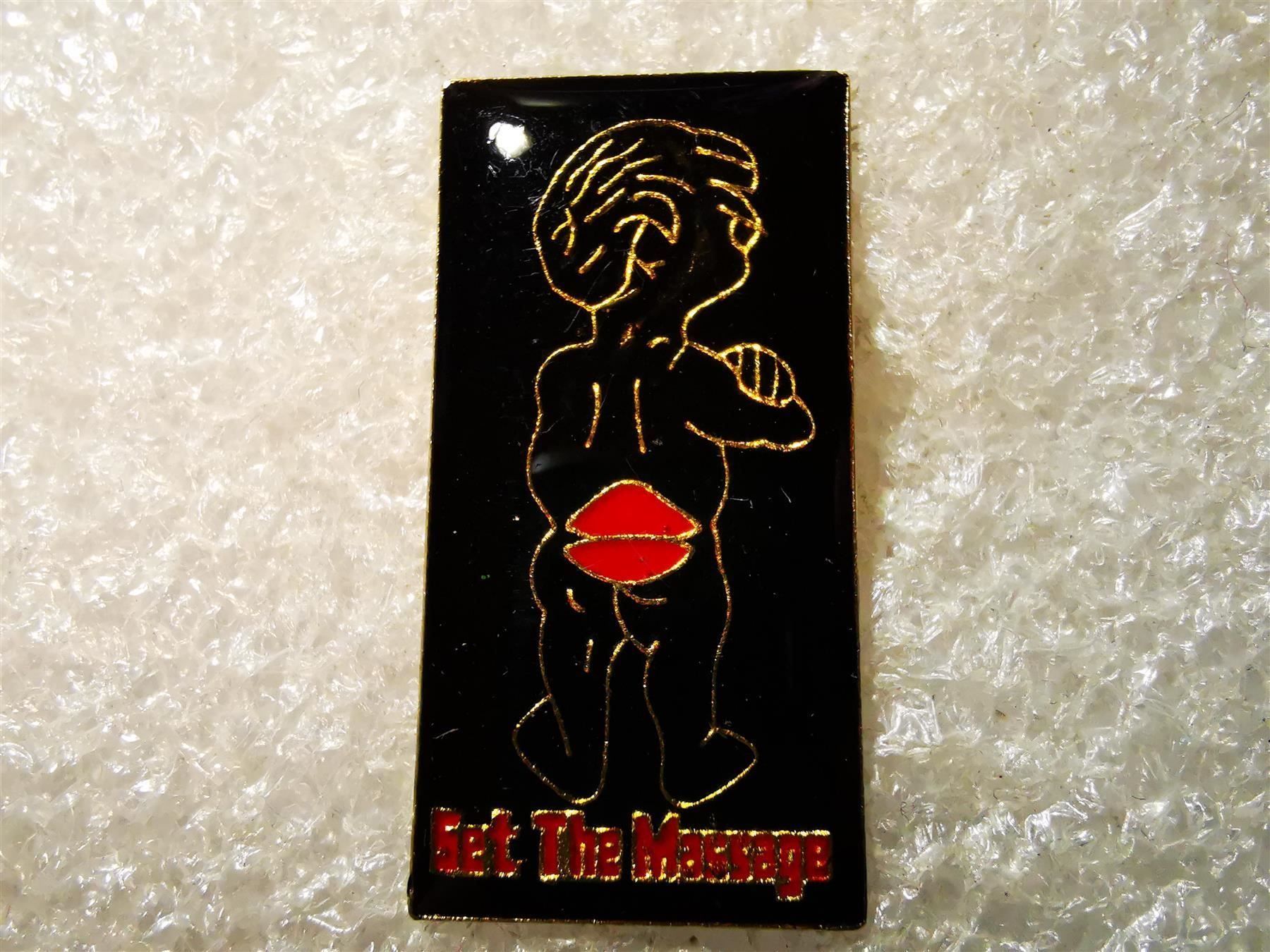 Plaketten & Abzeichen: Ansteckpin 17: Set the massage – Gebraucht aus Oppligen von Pin-Fall-Shop