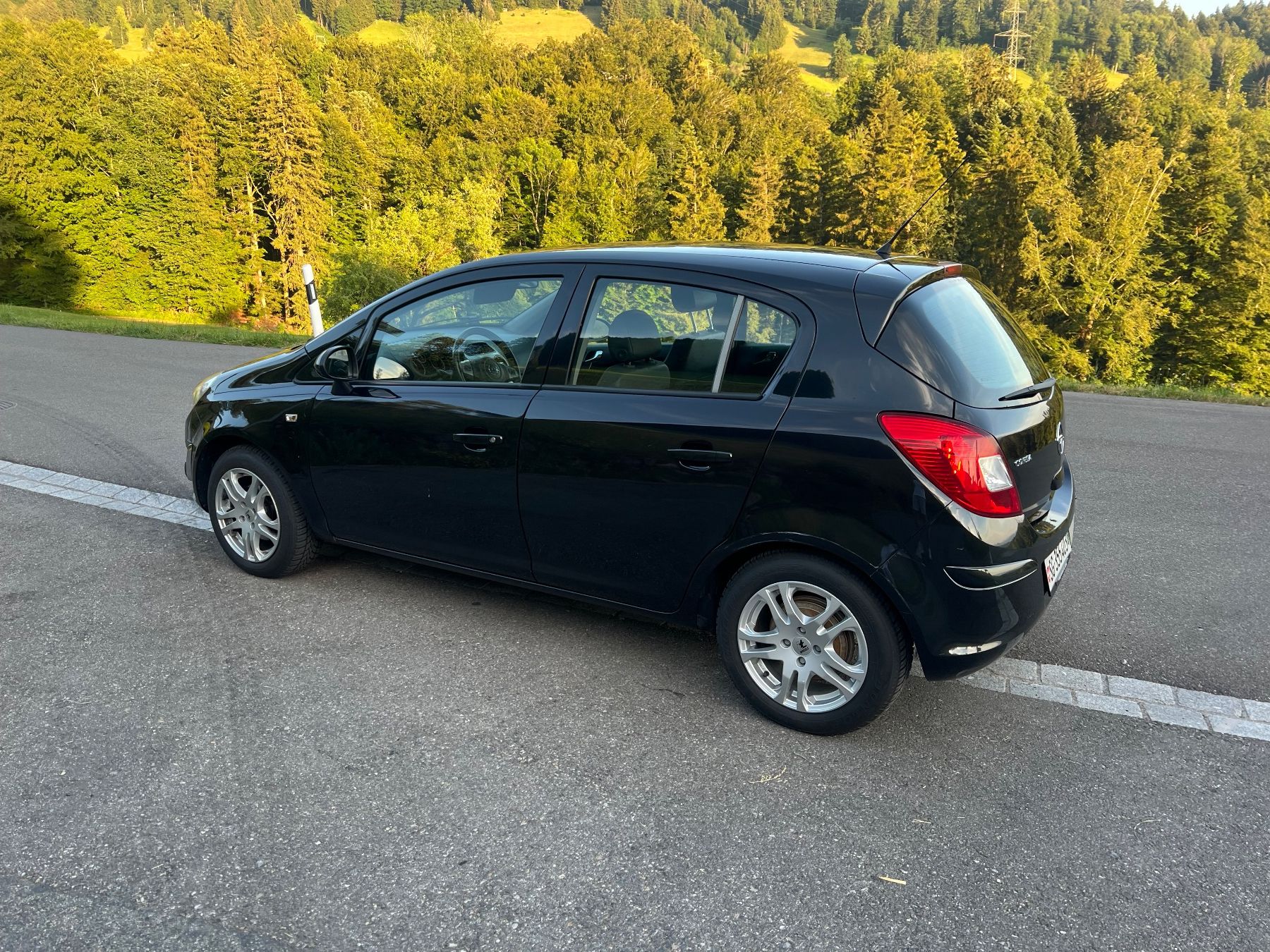 Opel Autos: Opel Corsa D 1.2 – D'occasion à Wald ZH par dav_zch2 3