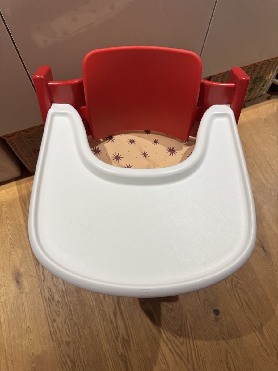 Stokke Seggioloni: Stokke Tripp Trapp Tablar weiss - Versand möglich – Usato da Neuhaus SG venduto da chinderegge 2