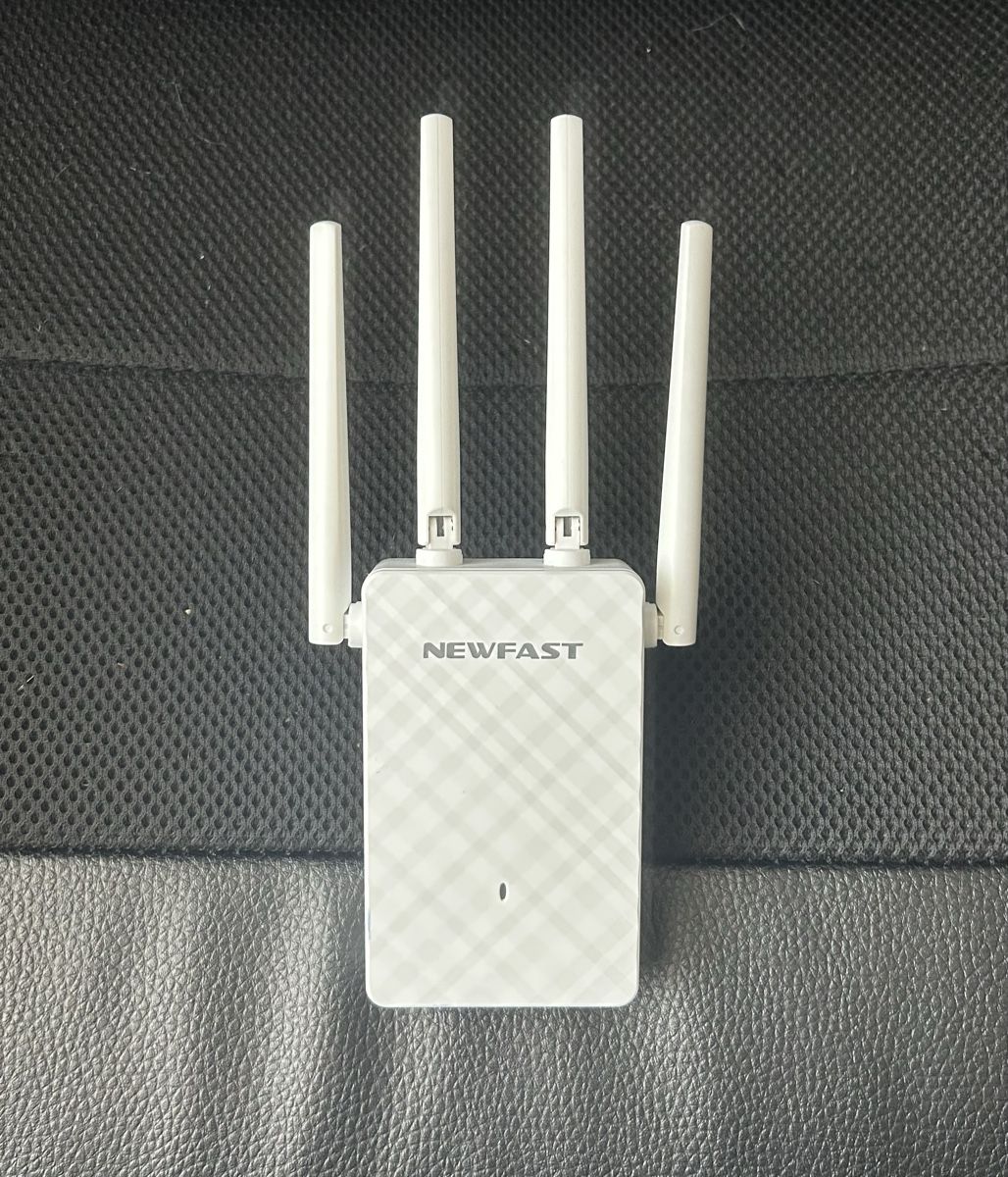 Wlan: NEWFAST Wifi Range Extender – Neu (gemäss Beschreibung) aus Hausen von Sabzz 1