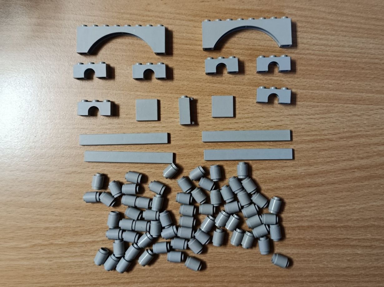 Lego Kit di costruzioni: LEGO Castle - diverse Teile (alt-hellgrau) – Usato da Muhen venduto da Legoholic