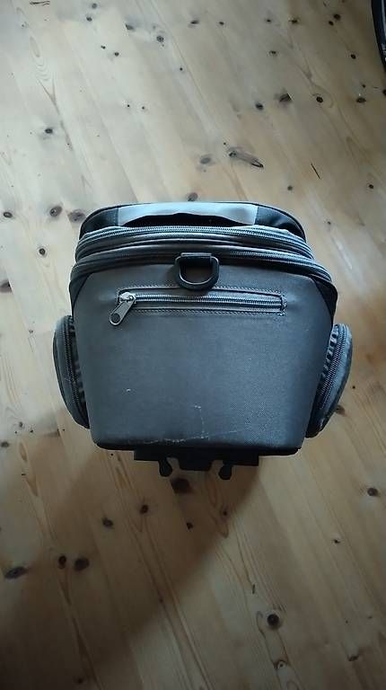 Pezzi di ricambio: Velo Gepäckträgertasche – Usato da Dübendorf venduto da Buch3 2