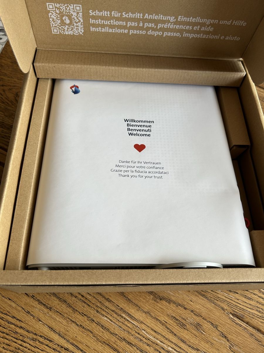 Laufwerke & Adapter: Boîte Swisscom internet-Box 5 neuve, scellée. – Neu (gemäss Beschreibung) aus Peseux von Papillon118 3