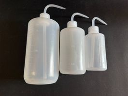 Set mit 3 Spritzflaschen. 1l, 500 und 250 ml mit Graduierung