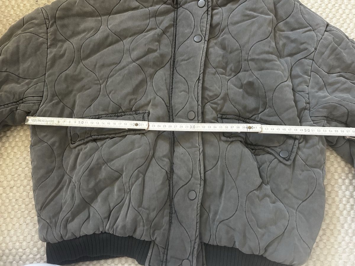 Vestes: Bomberjacke gesteppt grau – D'occasion à Uster par alin13e 5