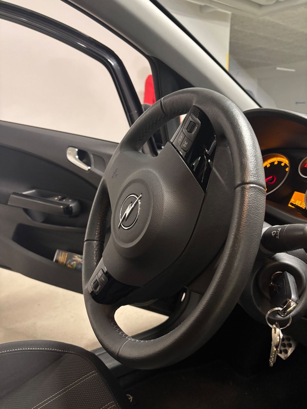 Opel Automobili: Opel Corsa 1.4T EcoFlex – Usato da Niederteufen venduto da _time_ 4